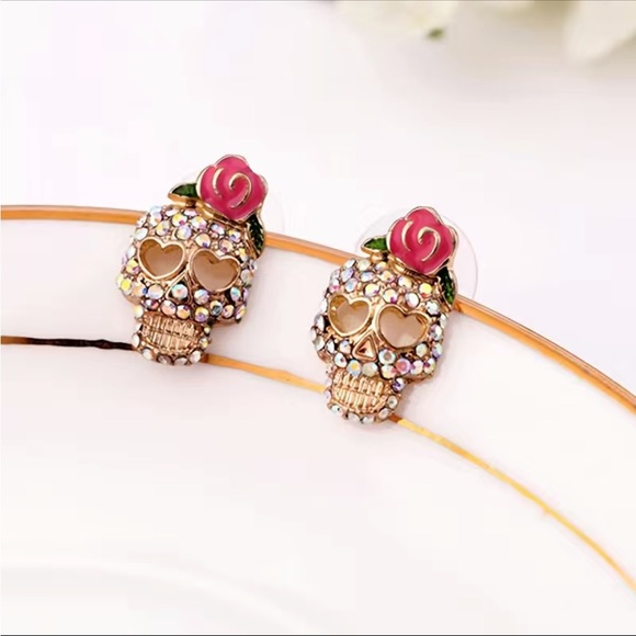 Halloween Candy Skull Rhinestone Stud Earrings - Picture 4 of 4